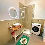 Mini-spa Mit Hydromassage Im Herzen Von דירה