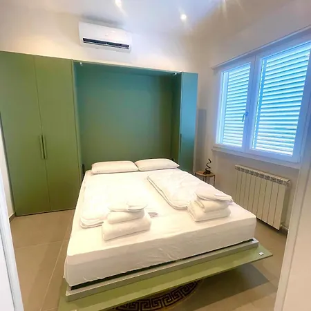 Mini-spa Mit Hydromassage Im Herzen Von *