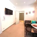 Mini-spa Mit Hydromassage Im Herzen Von *